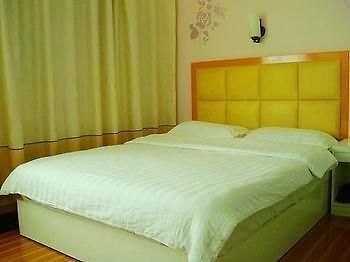 Rongyuan Business Hotel Чанша Екстериор снимка
